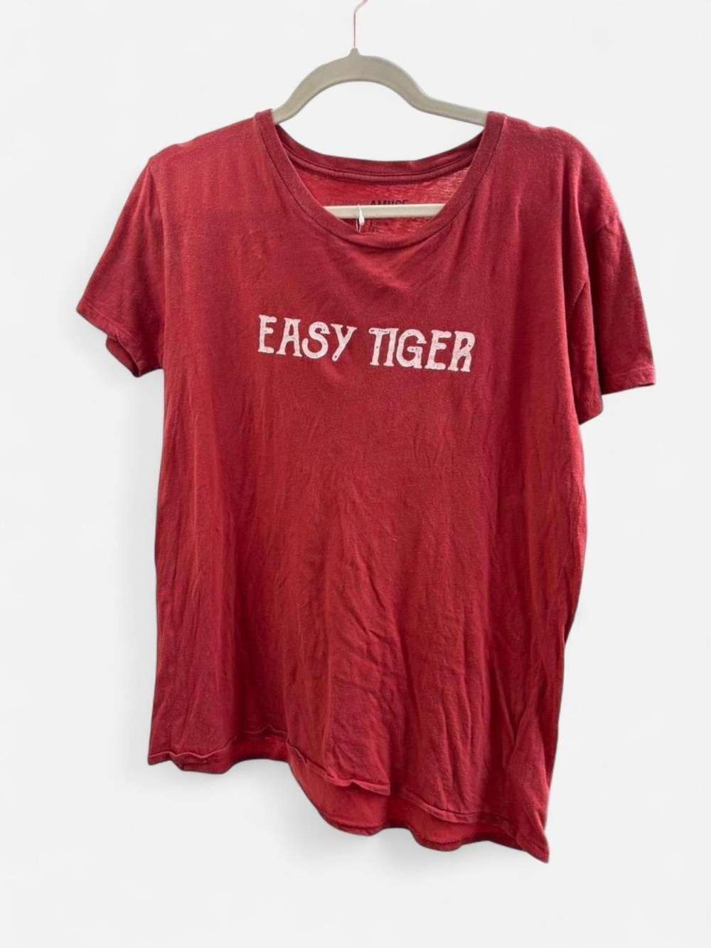 Amuse Society Women's Red 'EASY TIGER' Short Sleeve Tee